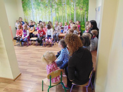 Przedszkole Żłobek Centrum Terapeutyczne | Limanowa Mordarka Przyszowa | skrzatek.eu|Wizyta STRAŻAKA w przedszkolu