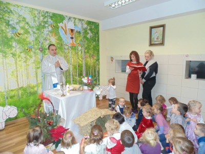 1504070_631742640218978_1312832839_n Przedszkole Żłobek Centrum Terapeutyczne | Limanowa Mordarka Przyszowa | skrzatek.eu|Wigilia i Msza Święta