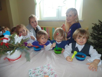 1512611_631743130218929_1867919004_n Przedszkole Żłobek Centrum Terapeutyczne | Limanowa Mordarka Przyszowa | skrzatek.eu|Wigilia i Msza Święta