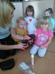 Przedszkole Żłobek Centrum Terapeutyczne | Limanowa Mordarka Przyszowa | skrzatek.eu|APTEKA - co można kupić w aptece??? ŻABKI
