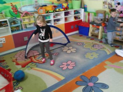 Przedszkole Żłobek Centrum Terapeutyczne | Limanowa Mordarka Przyszowa | skrzatek.eu|Kolejne zajęcia z piłki