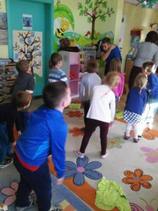 Przedszkole Żłobek Centrum Terapeutyczne | Limanowa Mordarka Przyszowa | skrzatek.eu|Kolejne zajęcia z piłki