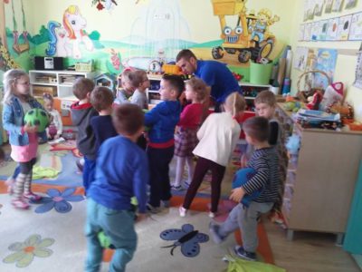 Przedszkole Żłobek Centrum Terapeutyczne | Limanowa Mordarka Przyszowa | skrzatek.eu|Kolejne zajęcia z piłki