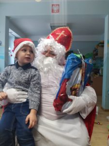 Przedszkole Żłobek Centrum Terapeutyczne | Limanowa Mordarka Przyszowa | skrzatek.eu|Mikołaj w grupie SŁONECZEK
