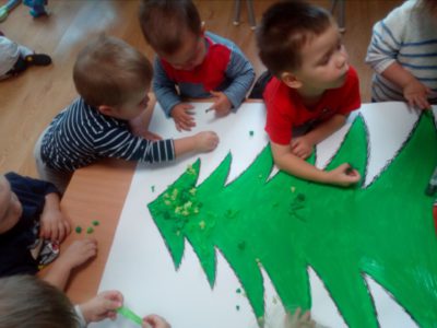 Przedszkole Żłobek Centrum Terapeutyczne | Limanowa Mordarka Przyszowa | skrzatek.eu|NASZA CHOINKA :)