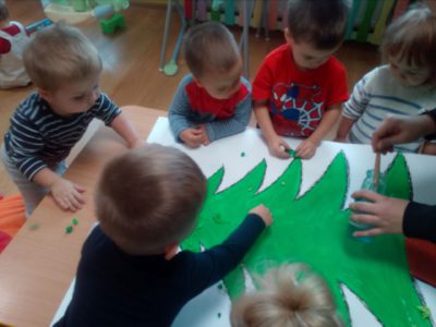 Przedszkole Żłobek Centrum Terapeutyczne | Limanowa Mordarka Przyszowa | skrzatek.eu|NASZA CHOINKA :)