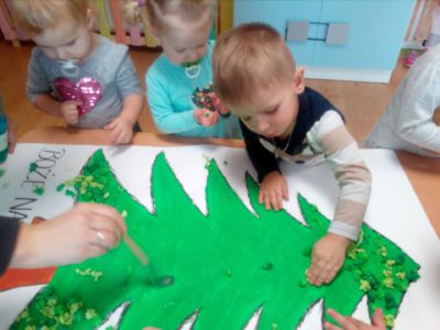 Przedszkole Żłobek Centrum Terapeutyczne | Limanowa Mordarka Przyszowa | skrzatek.eu|NASZA CHOINKA :)