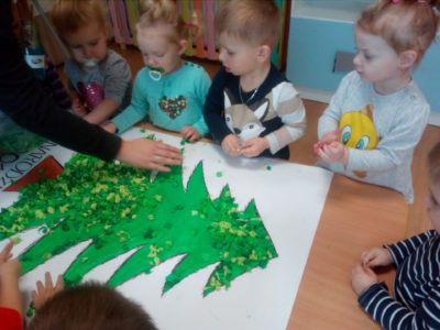 Przedszkole Żłobek Centrum Terapeutyczne | Limanowa Mordarka Przyszowa | skrzatek.eu|NASZA CHOINKA :)