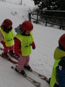 Przedszkole Żłobek Centrum Terapeutyczne | Limanowa Mordarka Przyszowa | skrzatek.eu|Kolejny wyjazd na narty