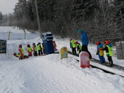 Przedszkole Żłobek Centrum Terapeutyczne | Limanowa Mordarka Przyszowa | skrzatek.eu|Kolejny wyjazd na narty