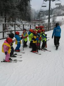 Przedszkole Żłobek Centrum Terapeutyczne | Limanowa Mordarka Przyszowa | skrzatek.eu|Kolejny wyjazd na narty