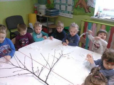 Przedszkole Żłobek Centrum Terapeutyczne | Limanowa Mordarka Przyszowa | skrzatek.eu|zimowo w żabkach