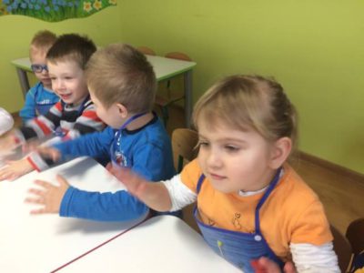 Przedszkole Żłobek Centrum Terapeutyczne | Limanowa Mordarka Przyszowa | skrzatek.eu|tłusty czwartek - żabki