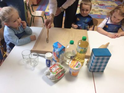 Przedszkole Żłobek Centrum Terapeutyczne | Limanowa Mordarka Przyszowa | skrzatek.eu|tłusty czwartek - żabki