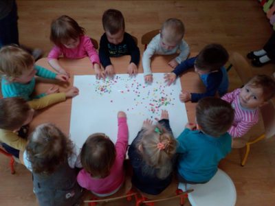 Przedszkole Żłobek Centrum Terapeutyczne | Limanowa Mordarka Przyszowa | skrzatek.eu|PANI WIOSNA :)