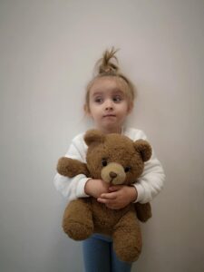 Przedszkole Żłobek Centrum Terapeutyczne | Limanowa Mordarka Przyszowa | skrzatek.eu|Dzień Pluszowego Misia w grupie Motylków