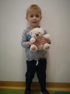 Przedszkole Żłobek Centrum Terapeutyczne | Limanowa Mordarka Przyszowa | skrzatek.eu|Dzień Pluszowego Misia w grupie Motylków