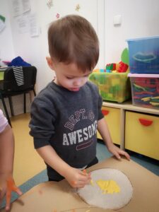 Przedszkole Żłobek Centrum Terapeutyczne | Limanowa Mordarka Przyszowa | skrzatek.eu|Dzień Pluszowego Misia w grupie Motylków