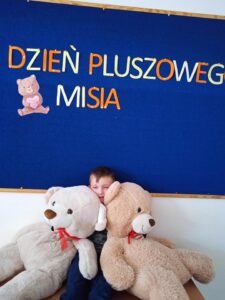 Przedszkole Żłobek Centrum Terapeutyczne | Limanowa Mordarka Przyszowa | skrzatek.eu|Dzień Pluszowego Misia w grupie Misiów