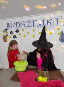 Przedszkole Żłobek Centrum Terapeutyczne | Limanowa Mordarka Przyszowa | skrzatek.eu|Andrzejki