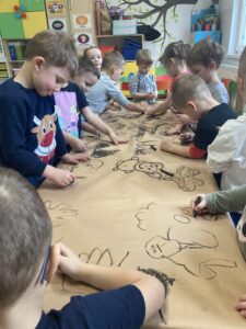 Przedszkole Żłobek Centrum Terapeutyczne | Limanowa Mordarka Przyszowa | skrzatek.eu|Innowacja pedagogiczna „Artystyczne Misie”🧸