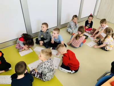 Przedszkole Żłobek Centrum Terapeutyczne | Limanowa Mordarka Przyszowa | skrzatek.eu|Język angielski