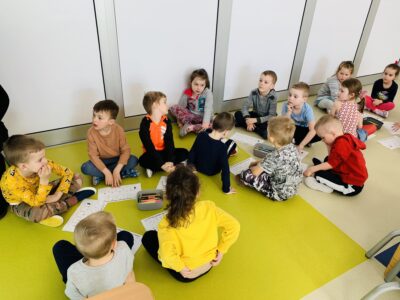 Przedszkole Żłobek Centrum Terapeutyczne | Limanowa Mordarka Przyszowa | skrzatek.eu|Język angielski
