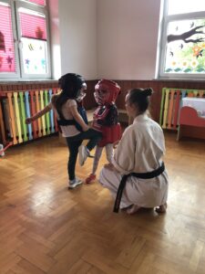 Przedszkole Żłobek Centrum Terapeutyczne | Limanowa Mordarka Przyszowa | skrzatek.eu|Karate