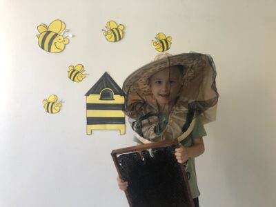 Przedszkole Żłobek Centrum Terapeutyczne | Limanowa Mordarka Przyszowa | skrzatek.eu|Światowy dzień pszczoły