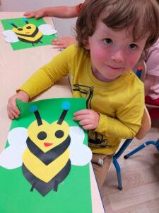 Przedszkole Żłobek Centrum Terapeutyczne | Limanowa Mordarka Przyszowa | skrzatek.eu|Światowy Dzień Pszczół