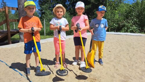 Przedszkole Żłobek Centrum Terapeutyczne | Limanowa Mordarka Przyszowa | skrzatek.eu|Wycieczka grupy Biedroneczek i Motylków do Rodzinnego Parku Rozrywki 