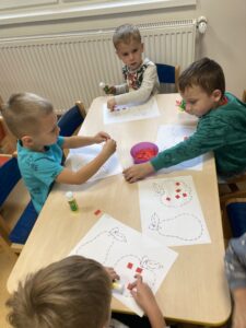 Przedszkole Żłobek Centrum Terapeutyczne | Limanowa Mordarka Przyszowa | skrzatek.eu|A we wrześniu było tak 🤗