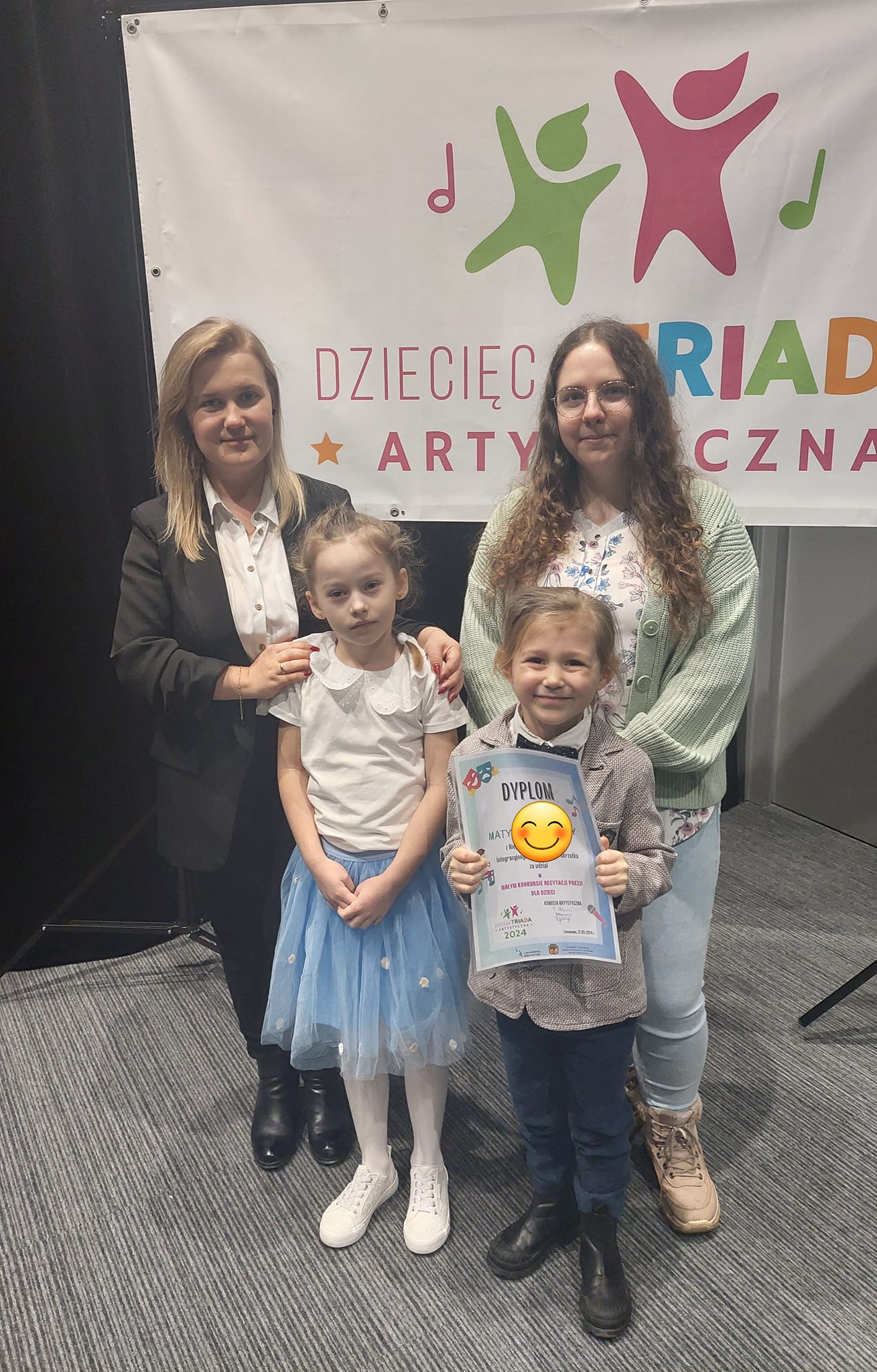 DZIECIĘCA TRIADA ARTYSTYCZNA