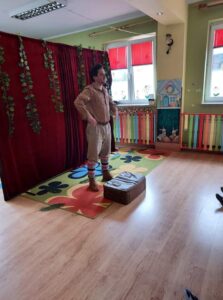 Przedszkole Żłobek Centrum Terapeutyczne | Limanowa Mordarka Przyszowa | skrzatek.eu|Przedszkole w Przyszowej odwiedził Teatrzyk 