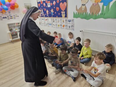Przedszkole Żłobek Centrum Terapeutyczne | Limanowa Mordarka Przyszowa | skrzatek.eu|RELIGJA W NASZEJ PLACÓWCE