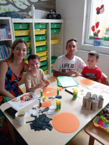 Przedszkole Żłobek Centrum Terapeutyczne | Limanowa Mordarka Przyszowa | skrzatek.eu|Piknik rodzinny