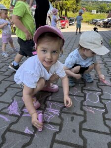 Przedszkole Żłobek Centrum Terapeutyczne | Limanowa Mordarka Przyszowa | skrzatek.eu|Dzień Dziecka