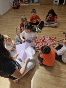 Przedszkole Żłobek Centrum Terapeutyczne | Limanowa Mordarka Przyszowa | skrzatek.eu|Zumba
