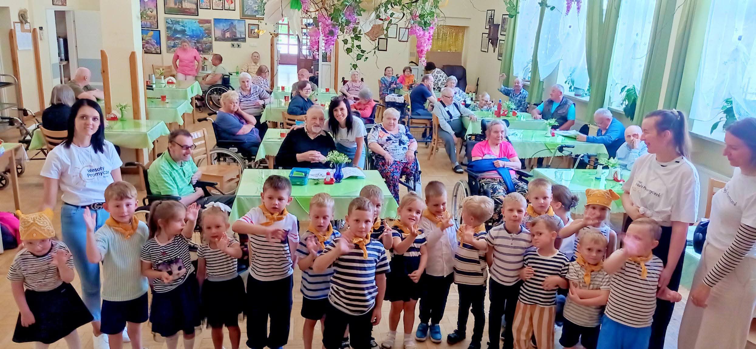Wyjście do Domu Pomocy Społecznej