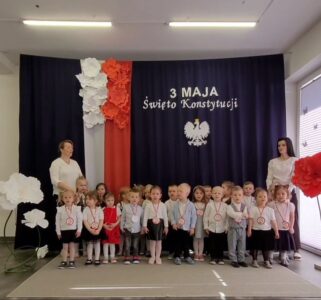 Przedszkole Żłobek Centrum Terapeutyczne | Limanowa Mordarka Przyszowa | skrzatek.eu|Witaj maj, 3 maj 🇵🇱🤍❤️