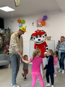 Przedszkole Żłobek Centrum Terapeutyczne | Limanowa Mordarka Przyszowa | skrzatek.eu|Dzień Rodziny