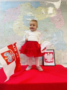 IMG_3228 Przedszkole Żłobek Centrum Terapeutyczne | Limanowa Mordarka Przyszowa | skrzatek.eu|11 Listopada Dzień Odzyskania Niepodległości