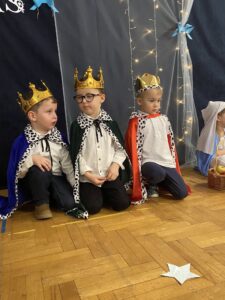 621191295_1346275313966661_8237001750902779523_n Przedszkole Żłobek Centrum Terapeutyczne | Limanowa Mordarka Przyszowa | skrzatek.eu|Dzień Babci i Dziadka