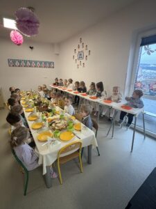 Przedszkole Żłobek Centrum Terapeutyczne | Limanowa Mordarka Przyszowa | skrzatek.eu|ŚNIADANIE WIELKANOCNE