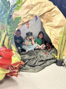 Dzień Dinozaura 🦕🌋🦴 Przedszkole Żłobek Centrum Terapeutyczne | Limanowa Mordarka Przyszowa | skrzatek.eu|Dzień Dinozaura 🦕🌋🦴