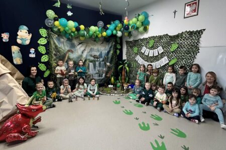Dzień Dinozaura 🦕🌋🦴 Przedszkole Żłobek Centrum Terapeutyczne | Limanowa Mordarka Przyszowa | skrzatek.eu|Dzień Dinozaura 🦕🌋🦴