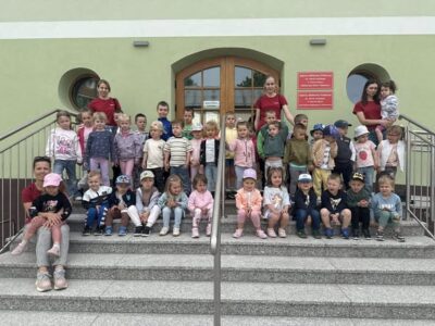 695729884_1731368925012760_5014132579323776127_n Przedszkole Żłobek Centrum Terapeutyczne | Limanowa Mordarka Przyszowa | skrzatek.eu|Wyjazd do Sądeckiej Biblioteki Publicznej