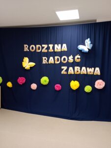 Przedszkole Żłobek Centrum Terapeutyczne | Limanowa Mordarka Przyszowa | skrzatek.eu|Piknik rodzinny