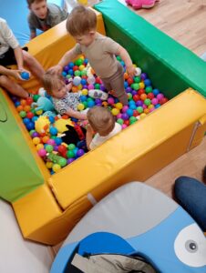 Przedszkole Żłobek Centrum Terapeutyczne | Limanowa Mordarka Przyszowa | skrzatek.eu|Piknik rodzinny