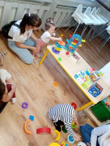 Przedszkole Żłobek Centrum Terapeutyczne | Limanowa Mordarka Przyszowa | skrzatek.eu|Piknik rodzinny